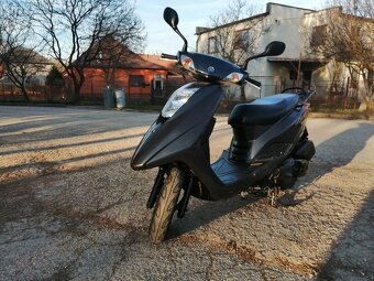 Yamaha Vity 125 - 8