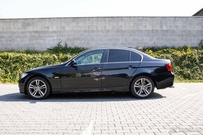 BMW Rad 3 325 i xDrive A/T - 8