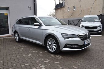 Skoda  Superb  Combi  break  2.0 TDI SCR 150 DSG - 8