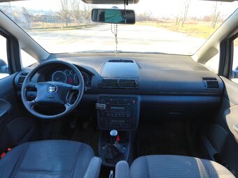 Predám SEAT ALHAMBRA 1.9TDI 10/2006 - 8