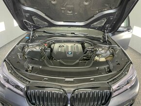 BMW Rad 7 730d xDrive A/T - 8