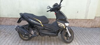 Gilera  Runner 125 st . 4t - 8