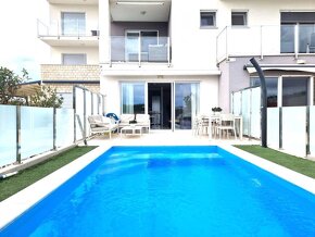 CHORVÁTSKO - Zariadený apartmán s bazénom - VODICE, TRIBUNJ - 8