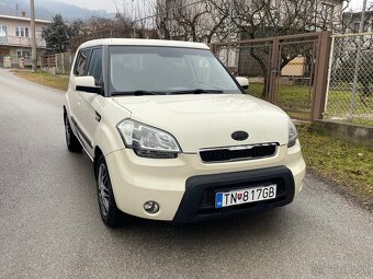 KIA SOUL 1.6 - 8