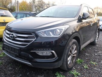 Hyundai Santa Fe 4x4 2017 AUTOMAT, navi,VÝRAZNE ZNÍŽENÁ CENA - 8