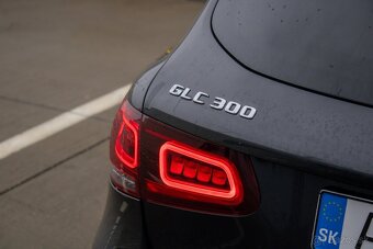 Mercedes-Benz GLC 300 e 4MATIC - TOP stav, možnosť SPLÁTOK - 8