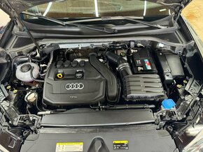 Audi Q3 35TFSI S-line - 8