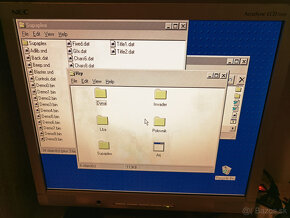 AMD 133Mhz / 8 MB RAM / 800MB HDD / WIN 95 - 8