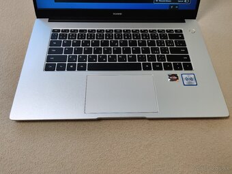 Huawei MateBook D15,, v novom stave,, 65W nabíjačka. - 8