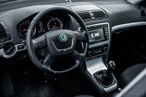 ŠKODA OCTAVIA COMBI 2.0 TDI CR DPF 4X4 SCOUT - 8