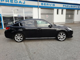 Subaru Legacy 2.5i CVT - 8