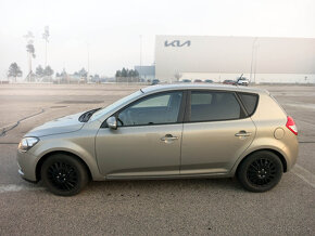 KIA Ceed 1,6 - 8