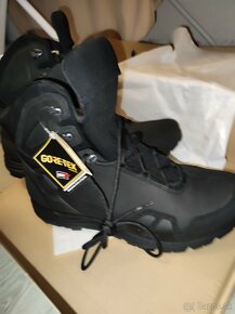 Trekova obuv  policajná Gore-Tex obuv Nove - 8