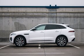 Jaguar F-Pace 2.0 I4 P250 R-Dynamic SE AWD A/T - 8