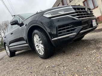 Volkswagen Touareg 3.0 V6 TSI Elegance 4Motion Tiptronic - 8