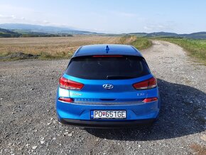 Predám HYUNDAI i30, 1.4  T-GDI, 103 kW  STYLE R - 8