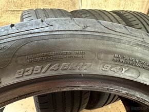 235/45R17 letne - 8