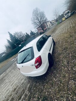 Škoda Fabia II 1.6tdi 66kw Facelift - 8