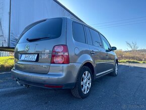 Volkswagen Touran 1.9 TDi - 8