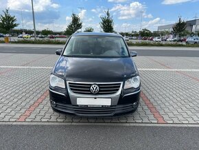 Volkswagen Touran 2.0 TDi 6 rychlostí digi klima - 8