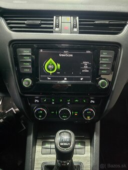 Skoda octavia scout 4x4 .2.tdi - 8