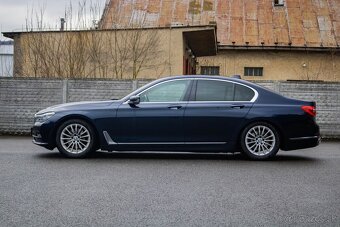 BMW Rad 7 740d xDrive A/T - 8