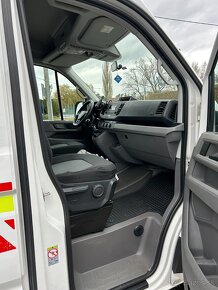 VW Crafter - 2.0 TDI Sanitné vozidlo  4x4 - 8