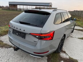 ŠKODA SUPERB COMBI SPORTLINE 2.0 TDI EVO 147kW 4x4 2021 - 8