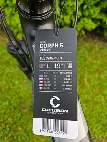 Cyclision Corph 5 MK 2 29' L - 8