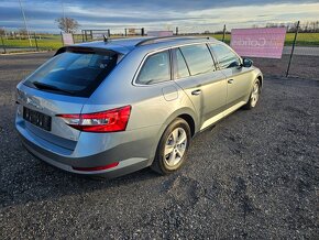 Škoda Superb Combi 2.0 TDI  190k 4x4 Live Plus DSG - 8