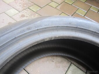 255/45R19 100V let. pneu Pirelli Scorpion dezen 5.5mm - 8