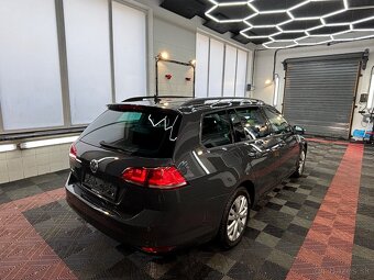 Volkswagen Golf Variant 2.0 TDI 150k Comfortline - 8