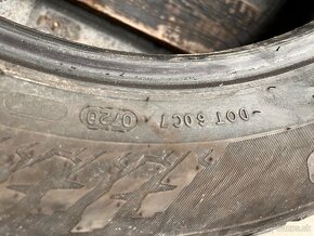 225/55R17 Nokian zimne - 8