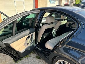 BMW 335d e90 LCI  | KEYLESS, strešné okno, individual audio - 8