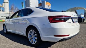 Škoda Superb 1.5 TSI ACT Style 150PS NAVI LED - 8