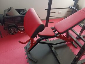 Predám výbavu pre domáce fitness centrum - 8