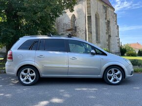 Opel Zafira 1.9 CDTI 88KW - 8