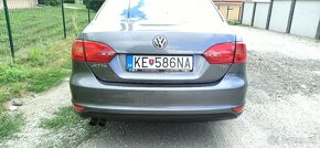 Predám Volkswagen Jetta 1,4 TSI - 8