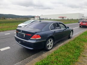 BMW 745i e65 - 8