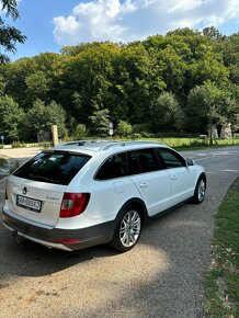 Škoda superb scout - 8