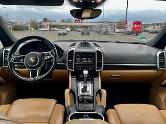 Porsche Cayenne 3.0 TDI - 8