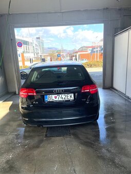 Predám Audi a3 sportback  2012 - 8