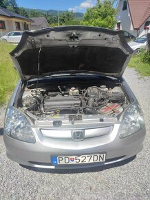 Honda Civic 1.7 CDTI - 8