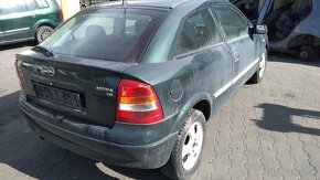 Lacno rozpredám Opel Astra G 1998-2004 na náhradné diely - 8