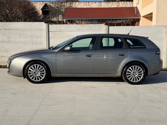 Alfa Romeo 159 Sportwagon 2.4 JTD - 8