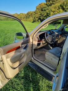 TOYOTA LANDCRUISER 3.0D 4X4 + UZÁVIERK - 8