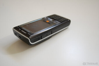 Sony Ericsson K800i - 8