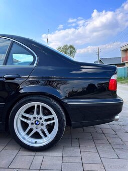 BMW 540i e39 - 8