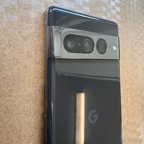 Google Pixel 7 Pro 12/128Gb Black - 8