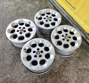 Alu Kola 15 5x98 Alfa 147 156 GT Tipo 500L Opel Peugeot - 8